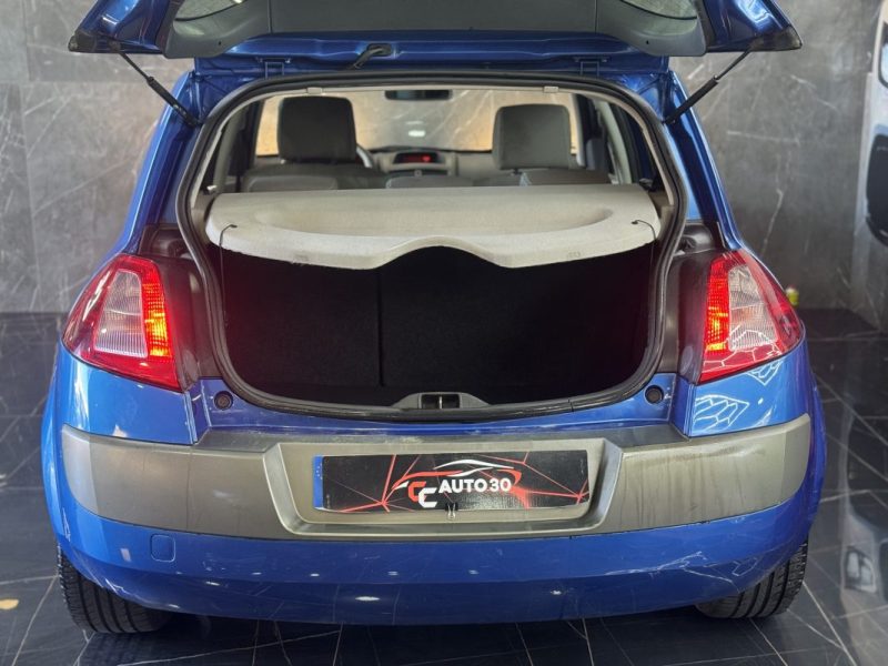 RENAULT MEGANE CONFORT EXPRESSION 1.9 DCI 120 2003