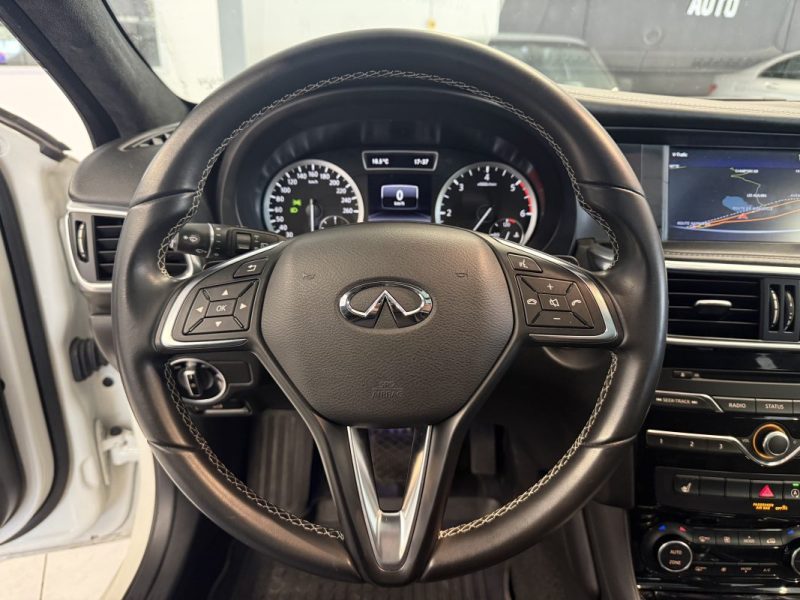 INFINITI Q30 2.2 d 170 ch Sport DCT7 Euro6d-T