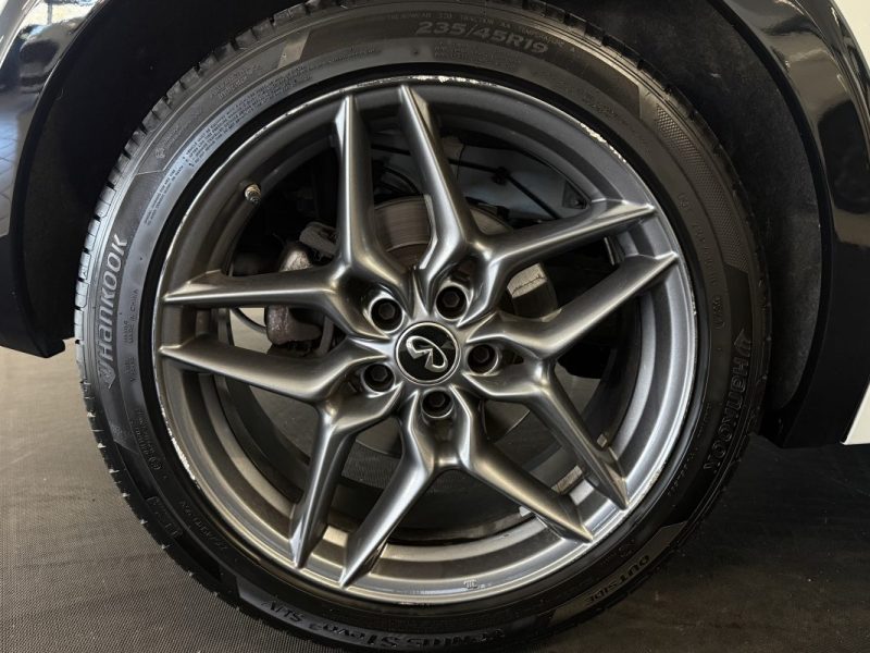 INFINITI Q30 2.2 d 170 ch Sport DCT7 Euro6d-T