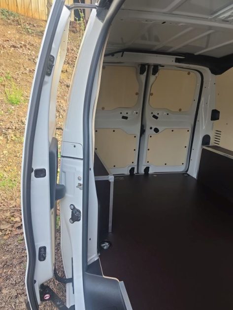 CITROEN JUMPY M 2.0 BLUE HDI 120CH CLUB EAT TVA