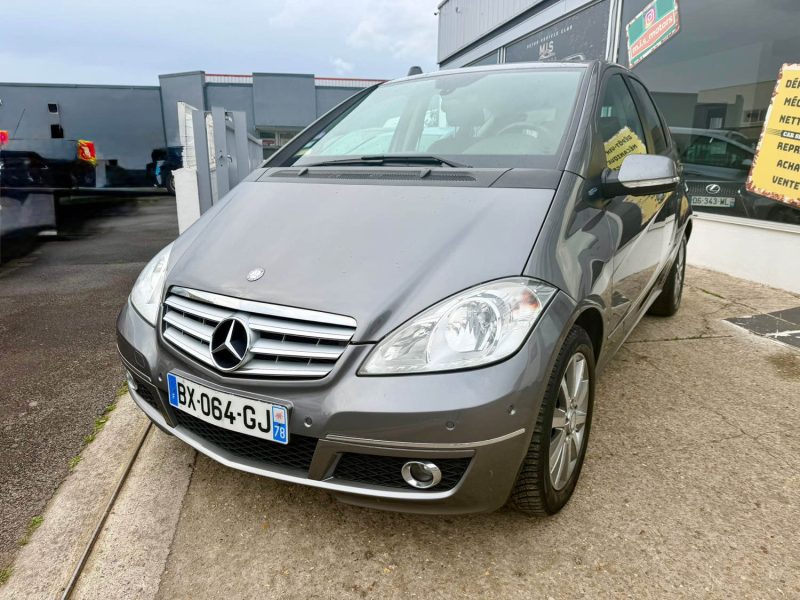 MERCEDES CLASSE A 1.5 A 160 2011