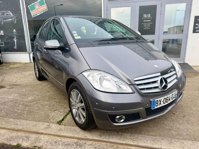 MERCEDES CLASSE A 1.5 A 160 2011