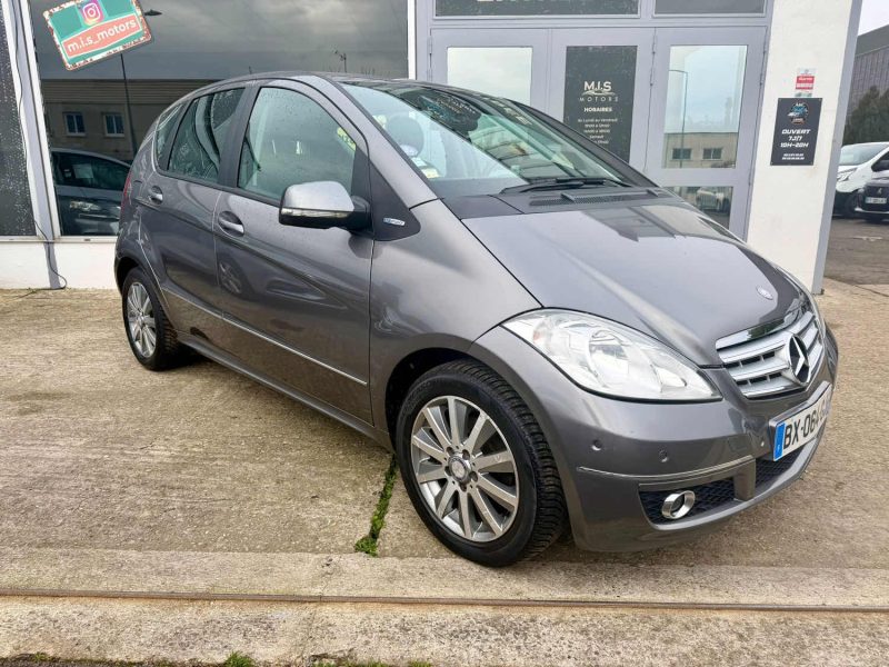 MERCEDES CLASSE A 1.5 A 160 2011