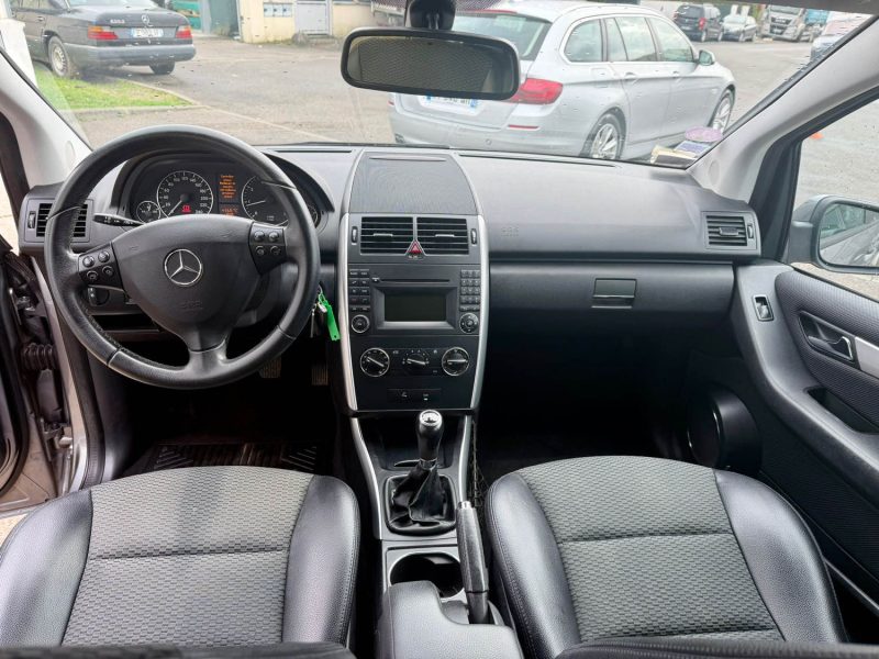 MERCEDES CLASSE A 1.5 A 160 2011