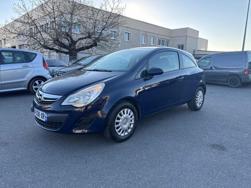 OPEL CORSA 1.2 TWINPORT 80 ESSENTIA BC 2011