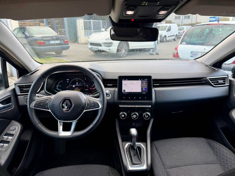 RENAULT CLIO V 1.6 E-TECH 140CH LIMITED -21 2021