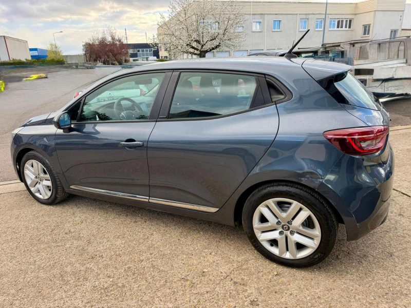 RENAULT CLIO V 1.6 E-TECH 140CH LIMITED -21 2021