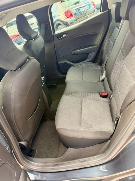 RENAULT CLIO V 1.6 E-TECH 140CH LIMITED -21 2021