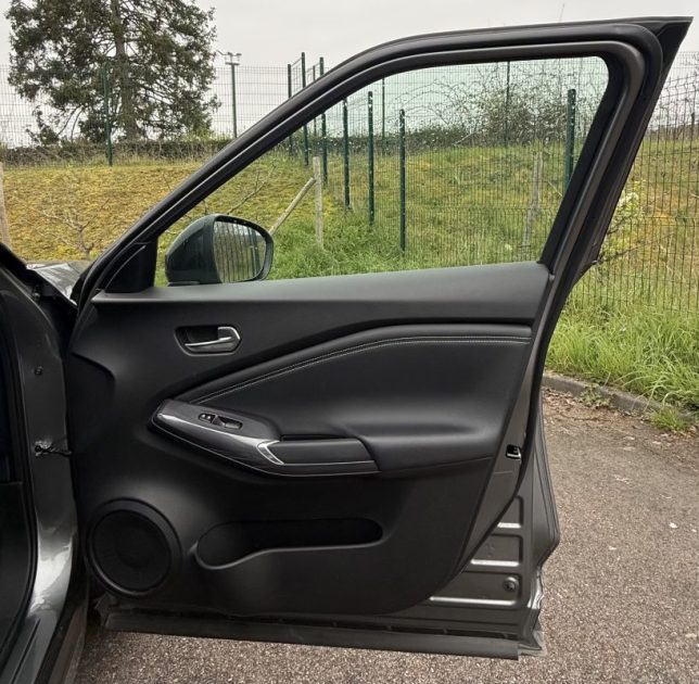 NISSAN JUKE HYBRID 1.6 143ch TECHNA APPLE CAR PLAY / SIÈGES CHAUFFANT / PACK BOSE