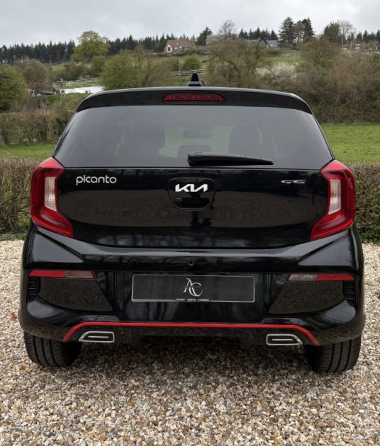 KIA PICANTO 84ch GT LINE PREMIUM APPLE CAR PLAY / FEUX AUTOMATIQUE / CHARGEUR INDUCTION 