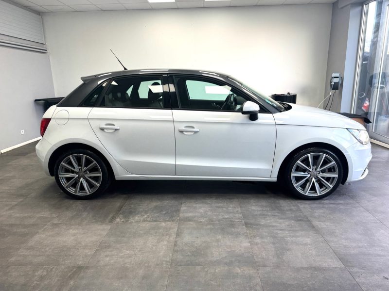 AUDI A1  1.4 TFSI 122 CV S-TRONIC SPORTBACK AMBITION LUXE 2012