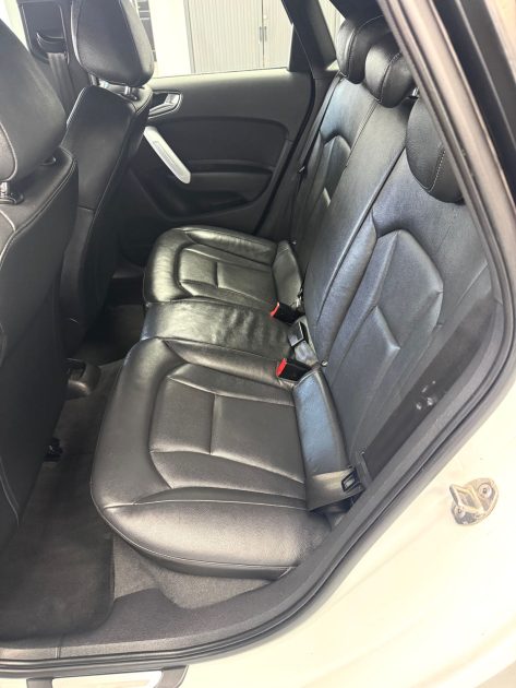 AUDI A1  1.4 TFSI 122 CV S-TRONIC SPORTBACK AMBITION LUXE 2012
