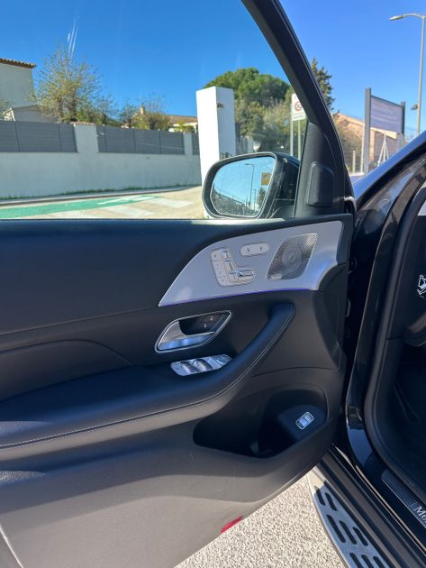 MERCEDES GLE 300 D AMG LINE/7 PLACES/FULL ENTRETIEN MERCEDES/ATTELAGE/CAMERA 360