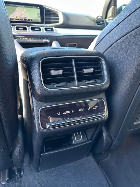 MERCEDES GLE 300 D AMG LINE/7 PLACES/FULL ENTRETIEN MERCEDES/ATTELAGE/CAMERA 360