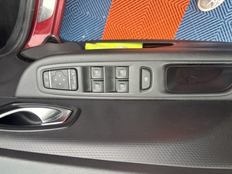 RENAULT CLIO IV 1.2 TCE 120CH ENERGY INTENS 2018