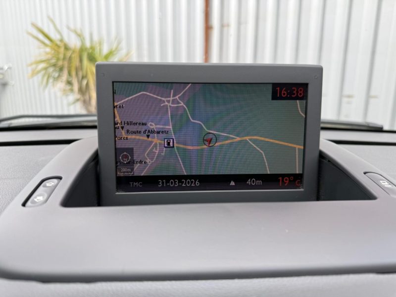 PEUGEOT 3008 1.6 HDI  109CV 