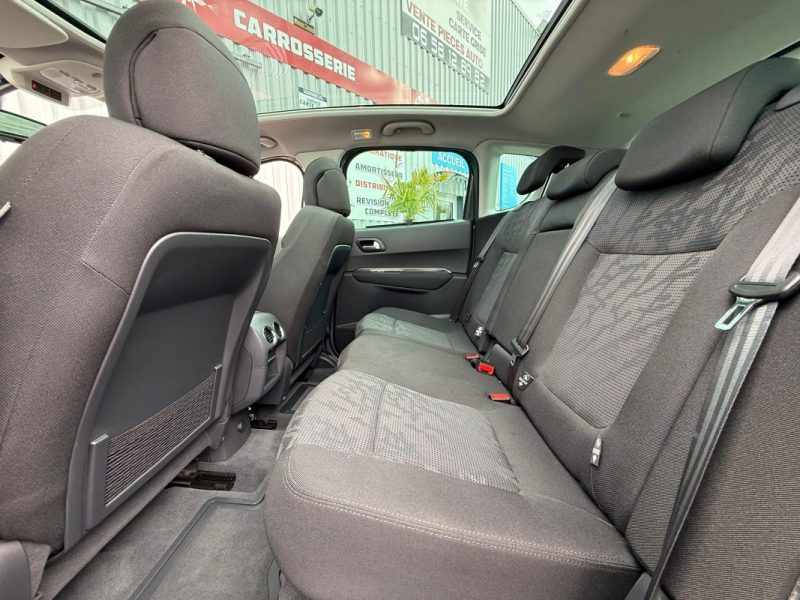 PEUGEOT 3008 1.6 HDI  109CV 