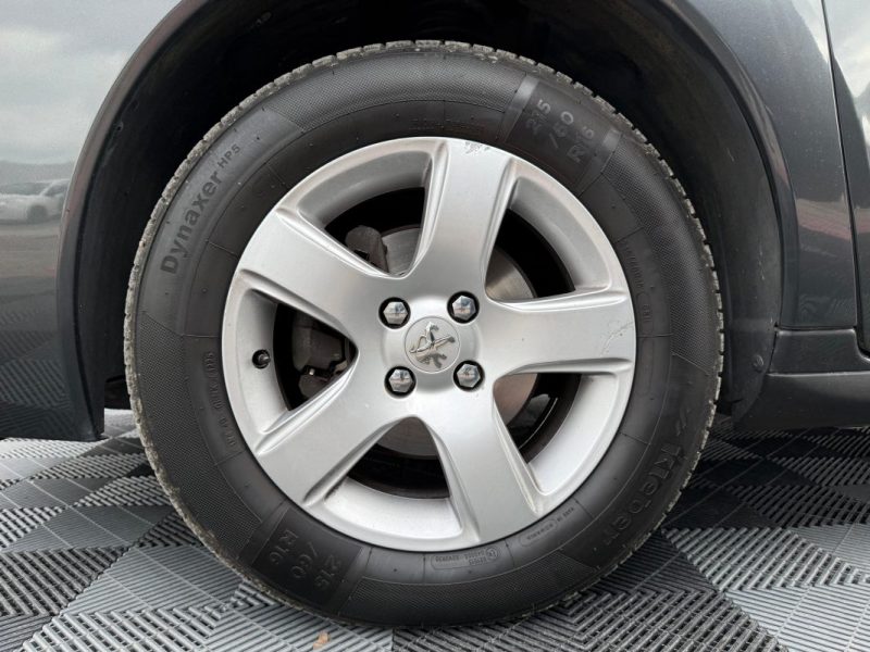 PEUGEOT 3008 1.6 HDI  109CV 