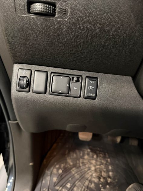 NISSAN NAVARA 2.5DCI 174 4X4 DOUBLE CAB CONFORT  2007