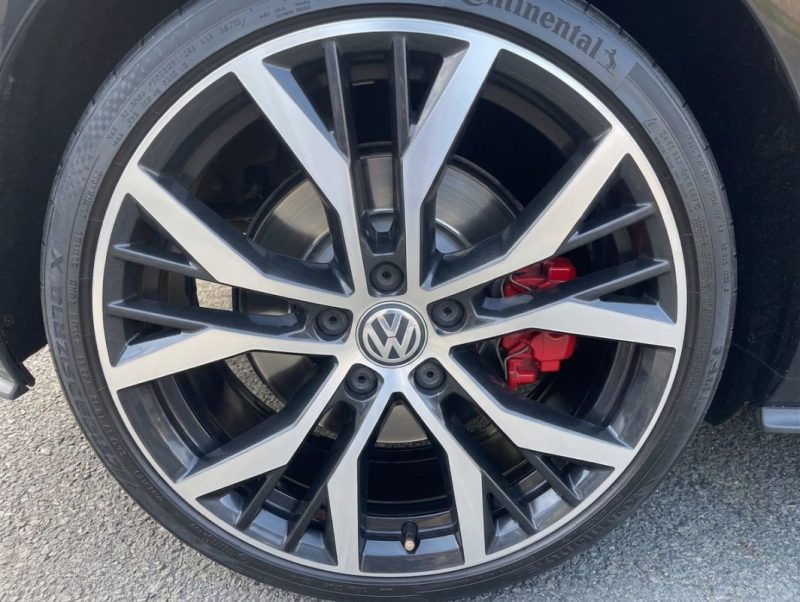 VOLKSWAGEN GOLF VII 2.0 TSI GTI 230ch PERFORMANCE