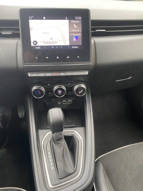 RENAULT CLIO V 1.6 E-TECH HYBRIDE BOITE AUTO  2021