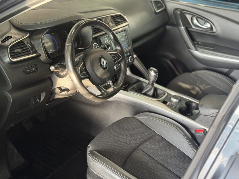 RENAULT KADJAR 1.6 DCI 130CH ENERGY ZEN 2015 4x4