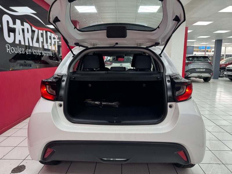 TOYOTA YARIS 4 BERLINE 116cv DYNAMIC BUSINESS/1 ERE MAIN/TVA RECUPERABLE