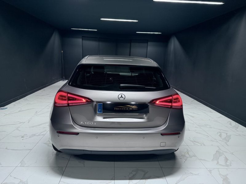 MERCEDES CLASSE A  180 D 116CH STYLE LINE 7G-DCT 