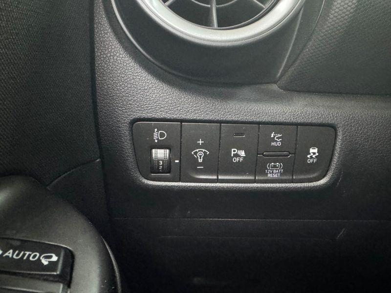 HYUNDAI KONA SUV PHASE 2 HYBRIDE 141cv CREATIVE/1 ERE MAIN/TVA RECUPERABLE