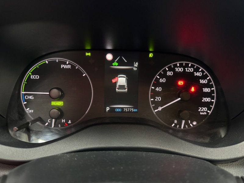 TOYOTA YARIS 4 BERLINE 116cv DYNAMIC BUSINESS/1 ERE MAIN/TVA RECUPERABLE