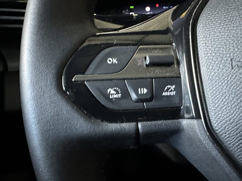 PEUGEOT 308 1.2 I 131 CH BVM6 ALLURE PACK /1ER MAIN / CAR PLAY 2022