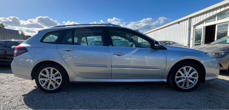 Renault Laguna 3 2.0 Dci 150 Ch Garantie