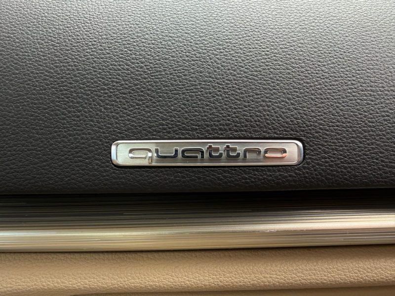 AUDI A3 2.0 TDI 184CH AMBITION LUXE QUATTRO S TRONIC 6 