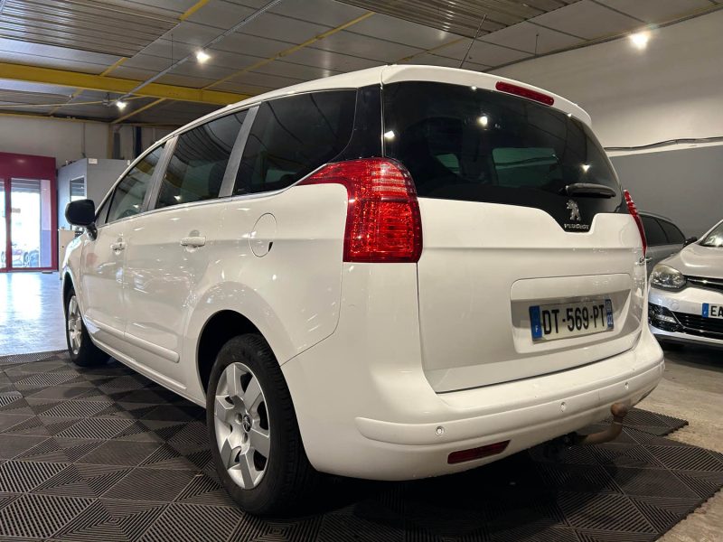 PEUGEOT 5008 PHASE 2 1.2I 12V 130CH 