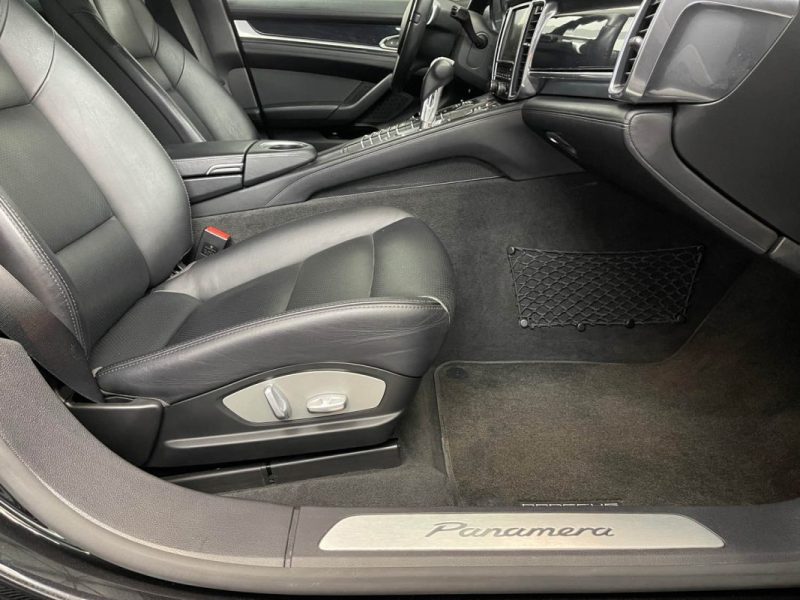 PORSCHE PANAMERA PHASE 2 DIESEL 3.0 V6 250ch PLATINUM EDITION GARANTIE 24 MOIS HISTORIQUE COMPLET 