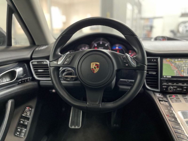 PORSCHE PANAMERA PHASE 2 DIESEL 3.0 V6 250ch PLATINUM EDITION GARANTIE 12 MOIS HISTORIQUE COMPLET 