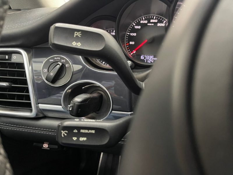 PORSCHE PANAMERA PHASE 2 DIESEL 3.0 V6 250ch PLATINUM EDITION GARANTIE 24 MOIS HISTORIQUE COMPLET 