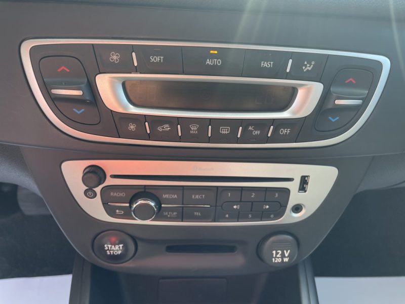 RENAULT MEGANE  1.2 TCE 115CV   GARANTIE 3/12 MOIS 2013