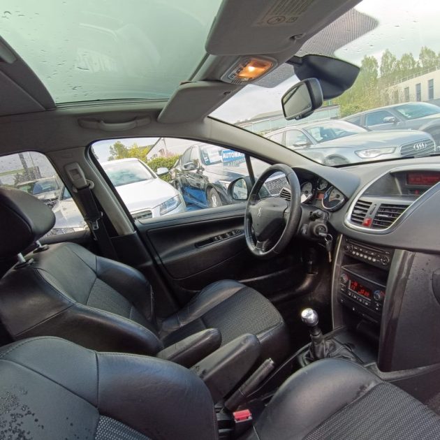 PEUGEOT 207 1.6 HDI 90 CH FELINE 