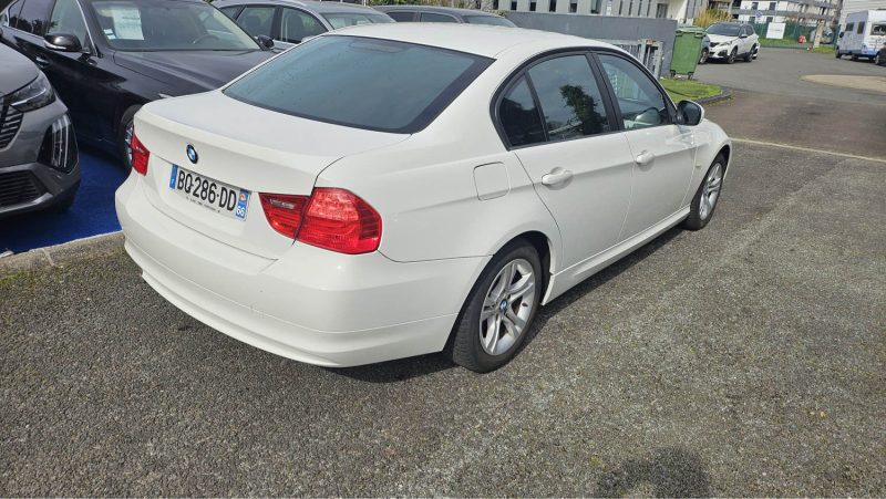 B.M.W. SERIE 3 316D 2.0D 116 CH CONFORT 