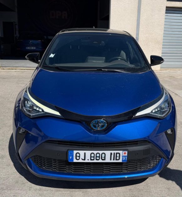 TOYOTA C-HR 122H DISTINCTIVE 2WD E-CVT MY22 2022