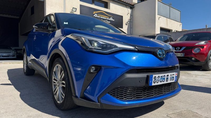 TOYOTA C-HR 122H DISTINCTIVE 2WD E-CVT MY22 2022