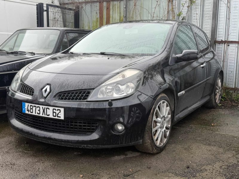 RENAULT CLIO 2.0 16V SPORT (197CH) 2006