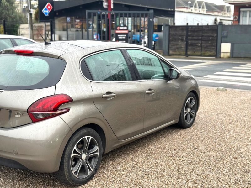 PEUGEOT 208 1.6 EHDI 92CV 