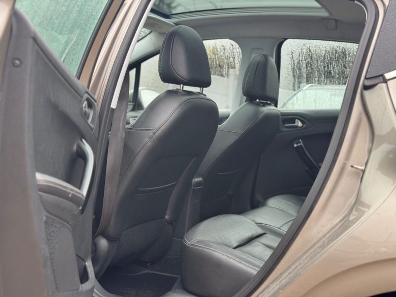 PEUGEOT 208 1.6 EHDI 92CV 