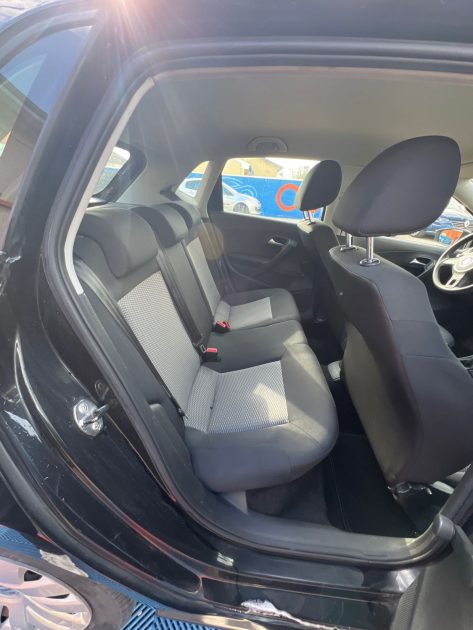 VOLKSWAGEN POLO 1.6 TDI 75 TRENDLINE 2009