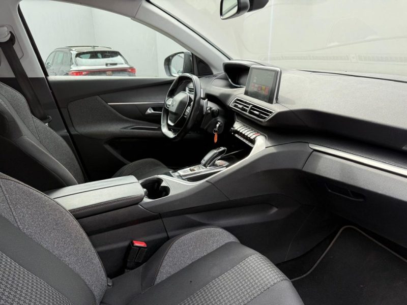 Peugeot 5008 1.6 BlueHdi 120cv EAT6 Active Business 
