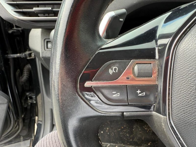 Peugeot 5008 1.6 BlueHdi 120cv EAT6 Active Business 