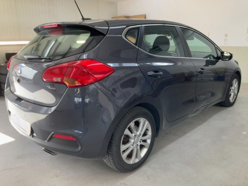 KIA CEED VISION 2013