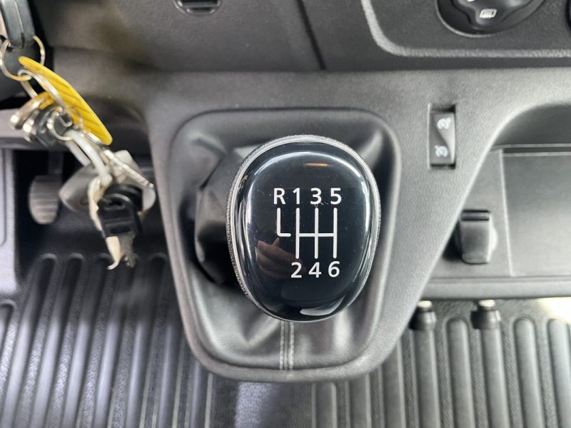 RENAULT MASTER  2.3 DCI 150 CV GRAND CONFORT L2H2 3T5 *Siège conducteur avec suspension 